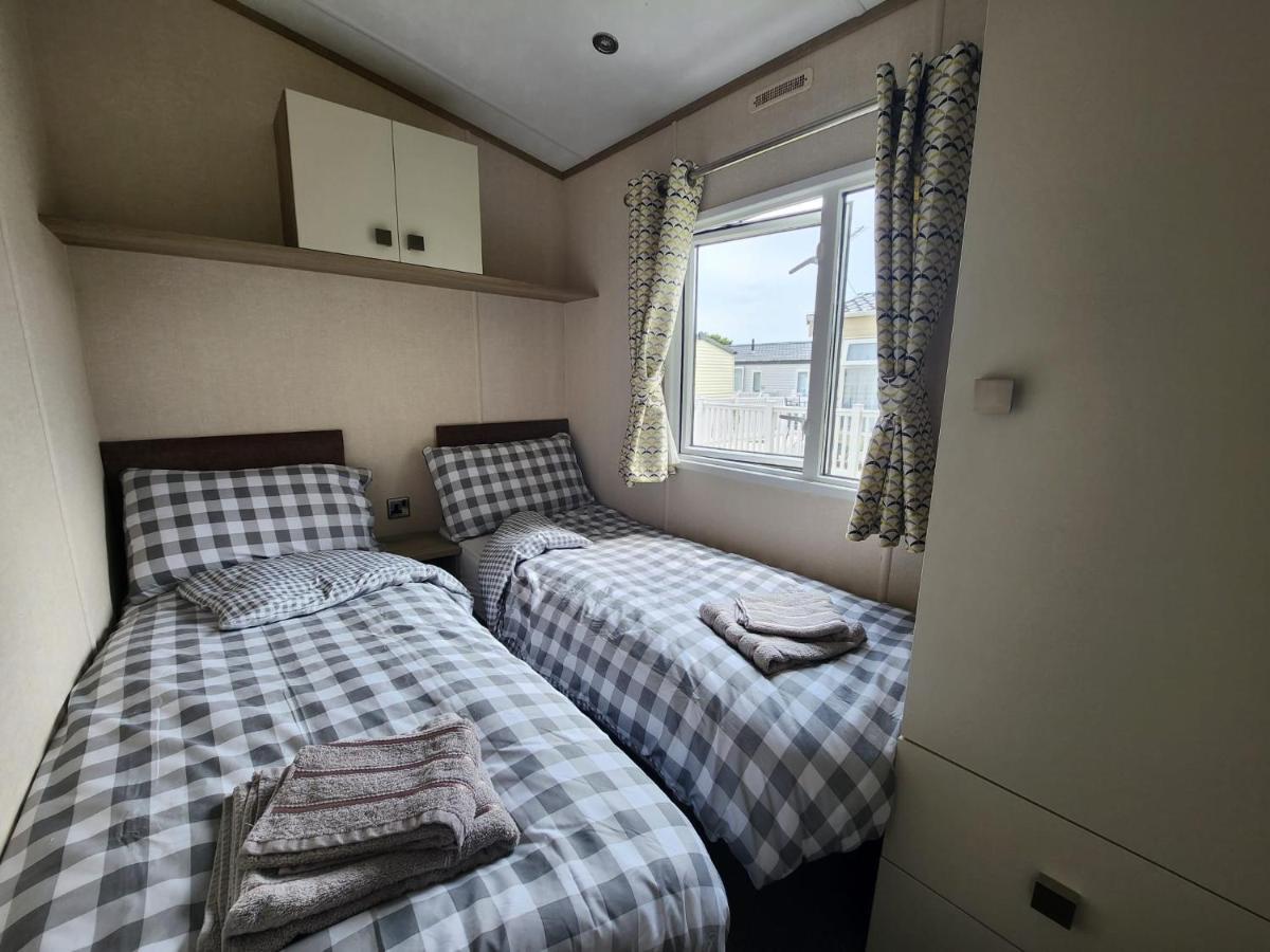 Hotel D & A Short Breaks - St Margarets Bay, Dover Saint Margaretʼs at Cliffe Exterior foto